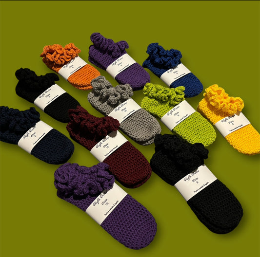 Crochet Ruffle Footies